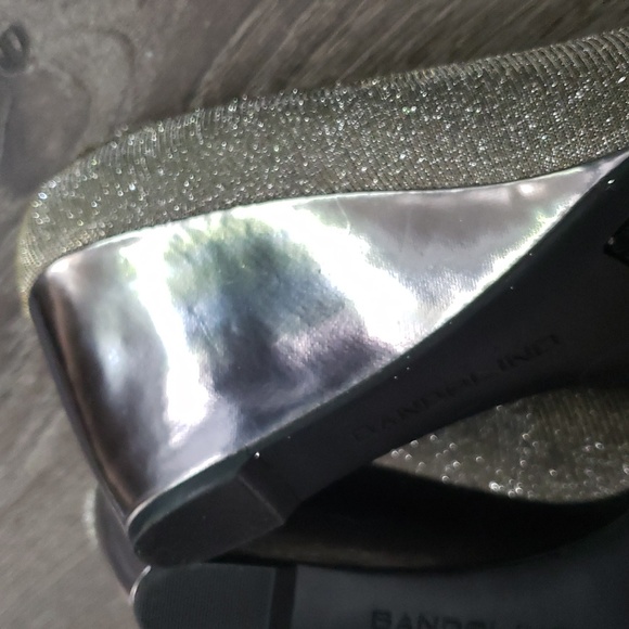 Bandolino Silver Metallic Tufflove Sz 9.5 - Picture 12 of 14